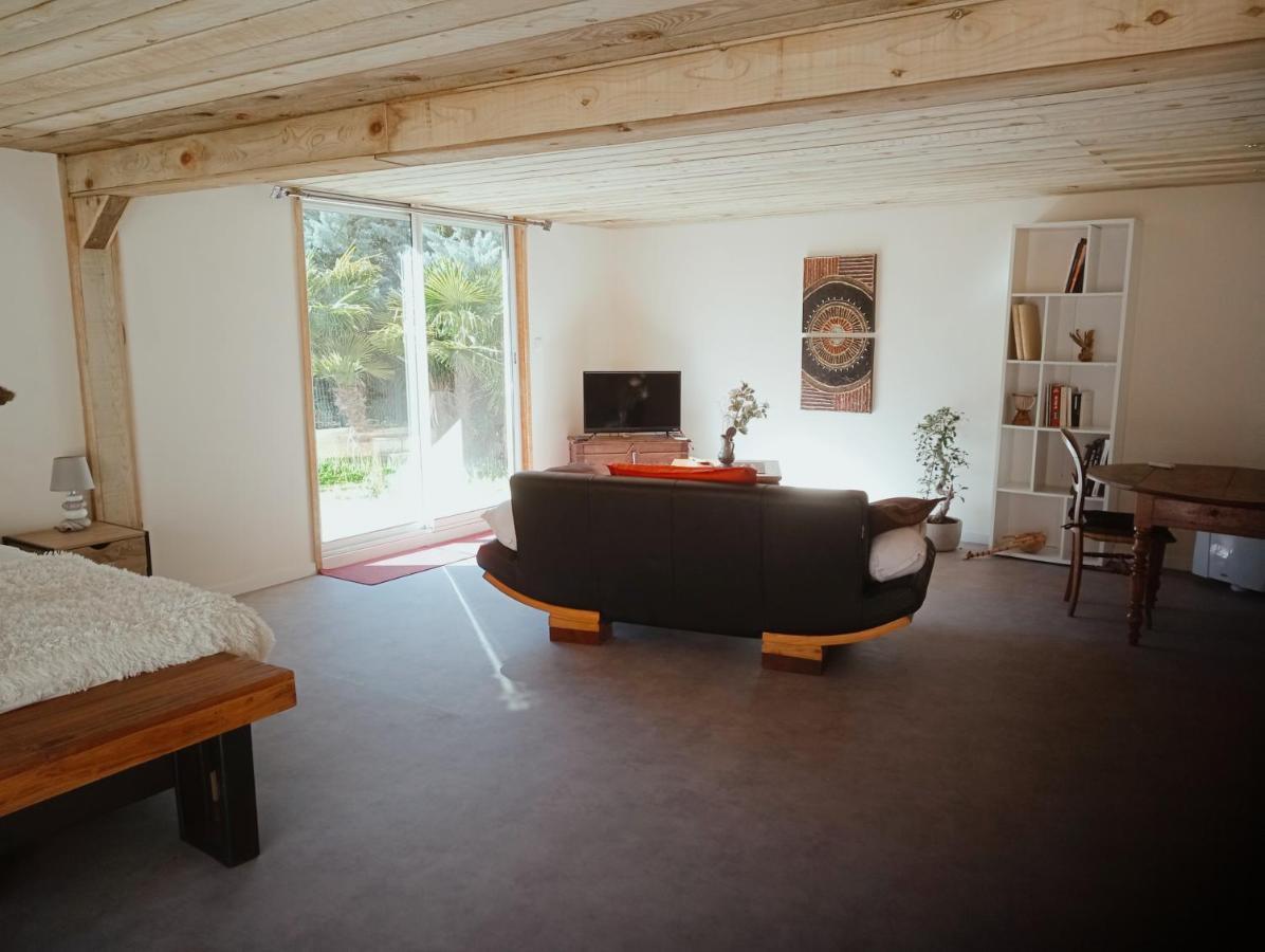 La Canette De Phil - Chambre D'Hotes, Independante - Vue Sur Piscine Samatan ภายนอก รูปภาพ